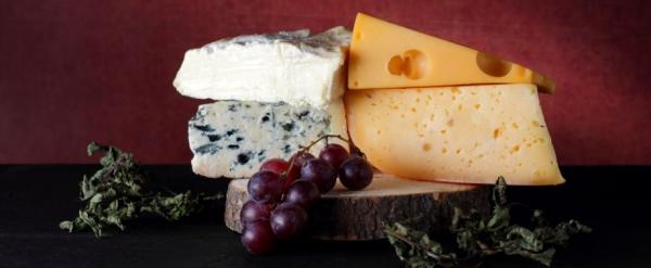 Cinque formaggi che si possono mangiare in gravidanza